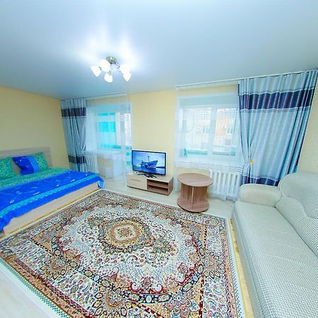Apart On Slavskogo 14 Ustʼ-Kamenogorsk Εξωτερικό φωτογραφία